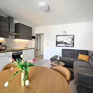 Kozina Apartamento